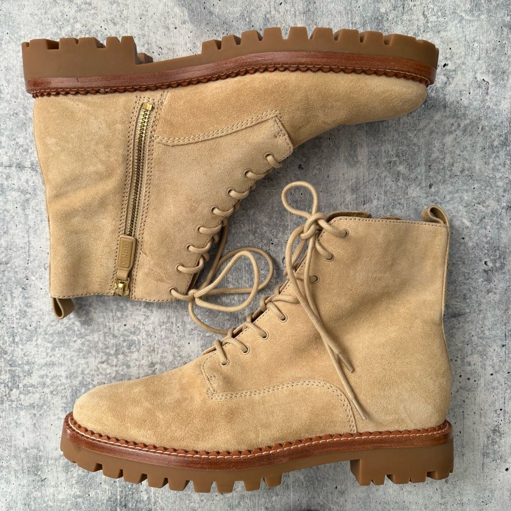 Vince Cabria Suede Lug Boot 9.5